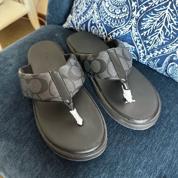 Coach Signature Black Sandals - Picture 3 of 7